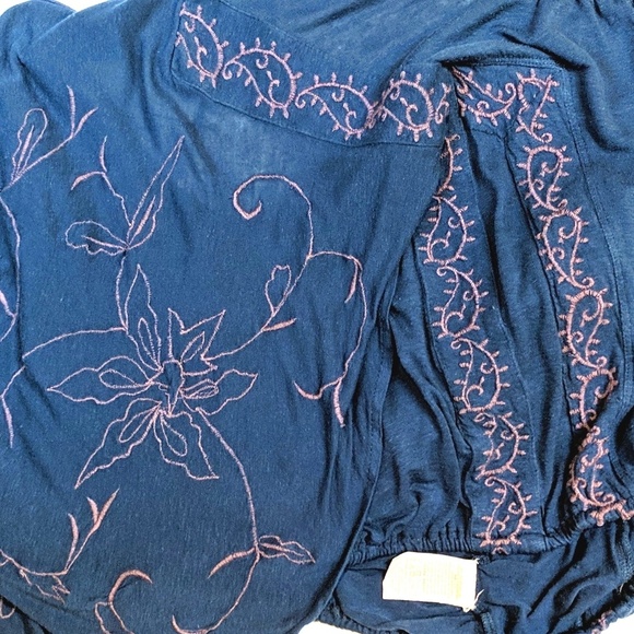 Free People blue embroidered boho top - Picture 6 of 7